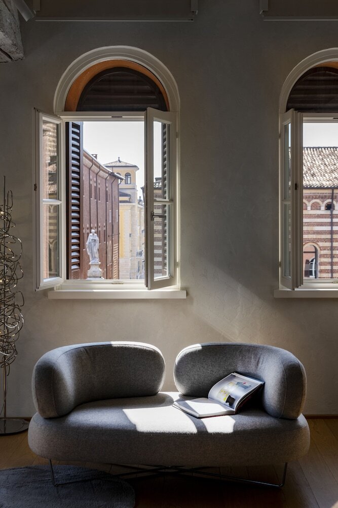 Lords Of Verona Luxury Apartments
