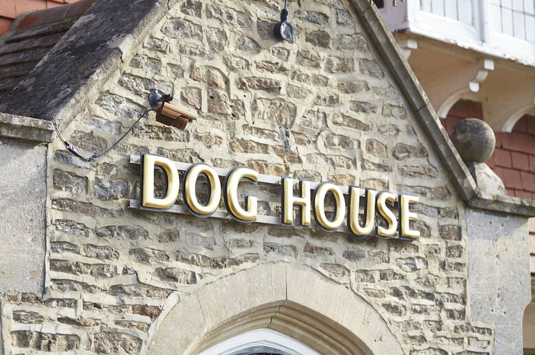 Posada Dog House  By Chef And Brewer Collection