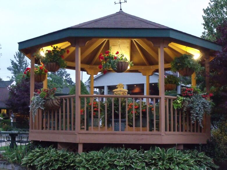 Hotel Hemlock Inn