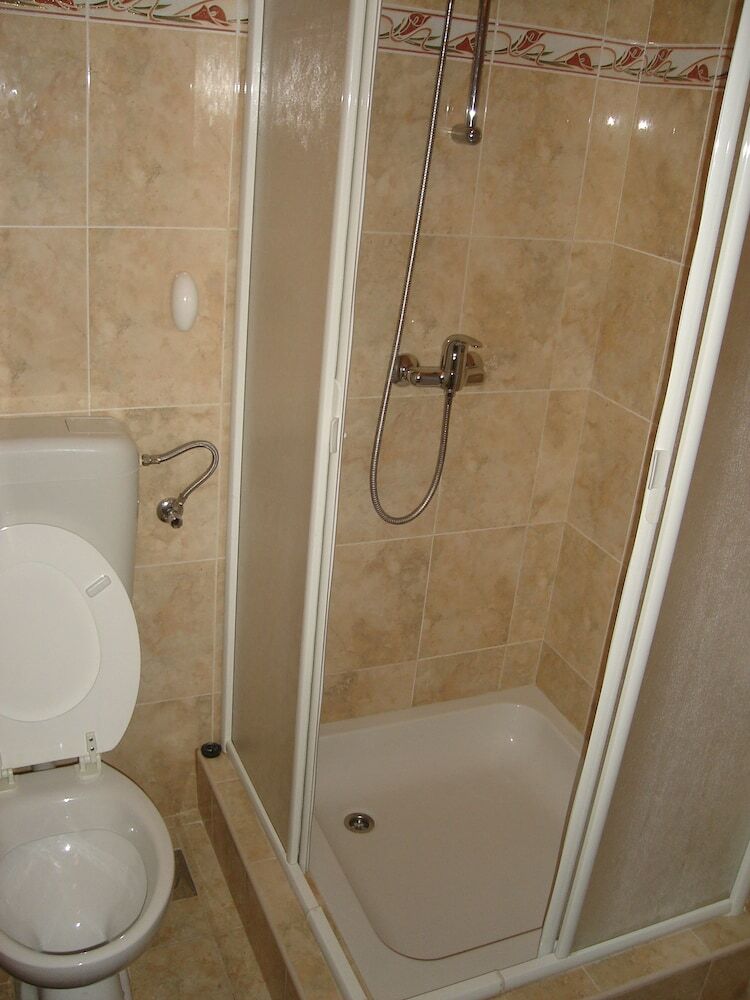 Apartments And Rooms Rogosic