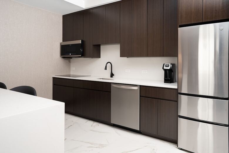 Hotel Springhill Suites By Marriott Chicago Chinatown