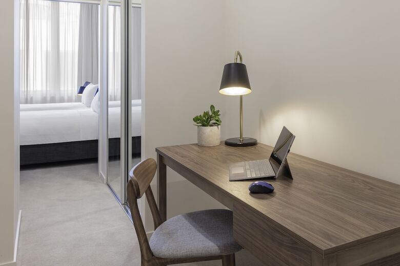 Aparthotel Brady Apartment Hotel Hardware Lane