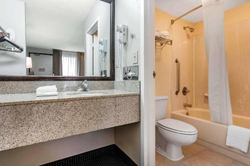 Hotel Quality Inn Northside Drive