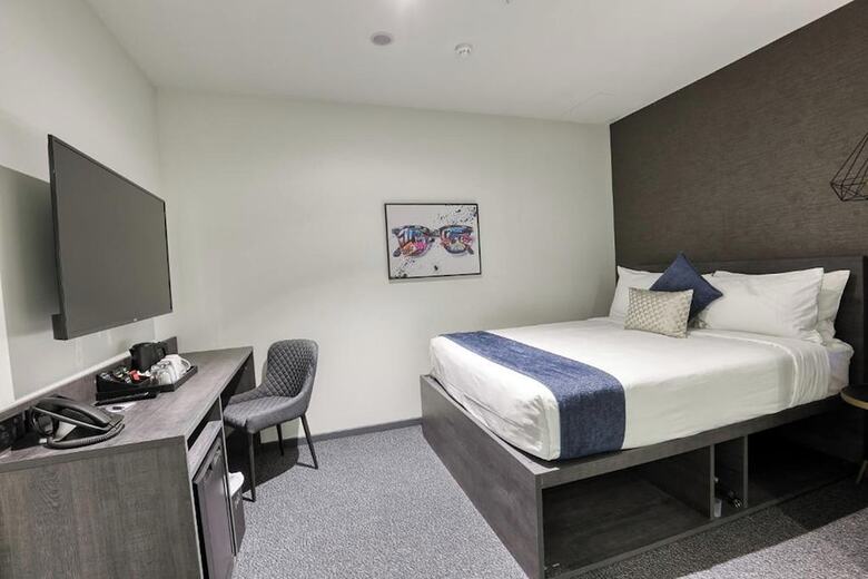 Hotel Microtel By Wyndham Wellington