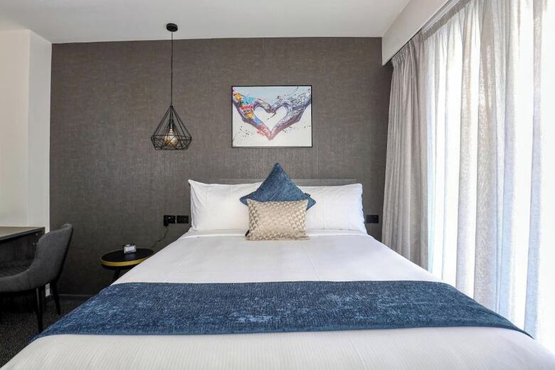 Hotel Microtel By Wyndham Wellington