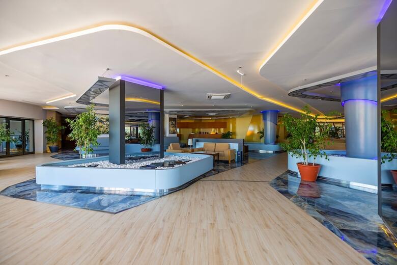 Vonresort Golden Coast - All Inclusive