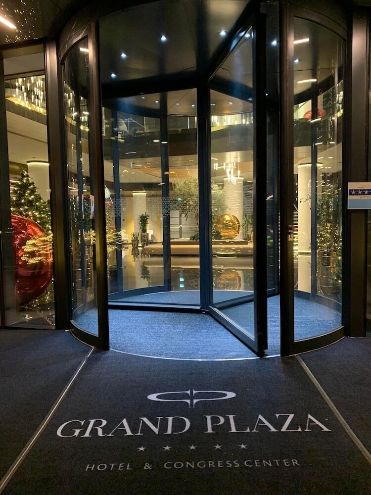 Grand Plaza Hotel And Congress Centre