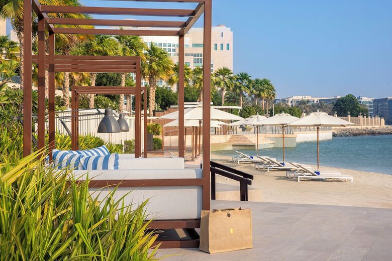 Hotel Intercontinental Residences Abu Dhabi By Ihg