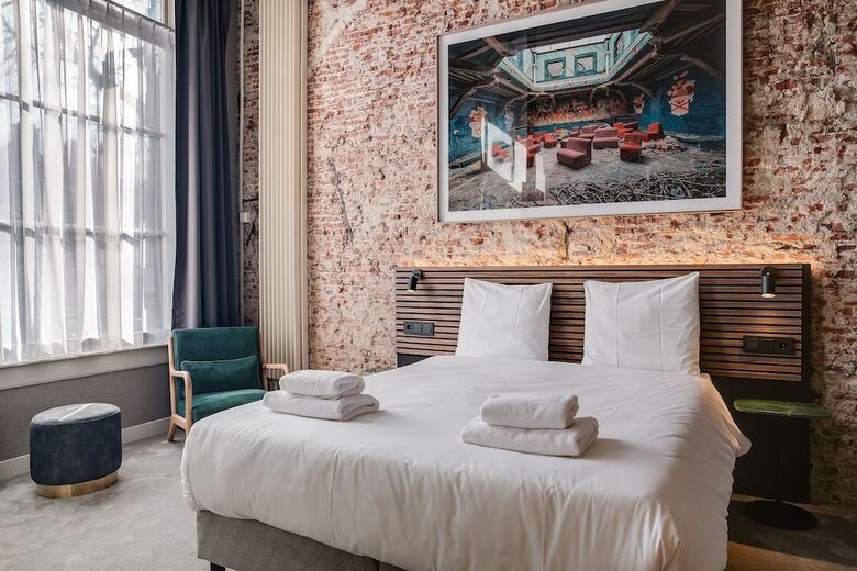 Hotel The Sixteen