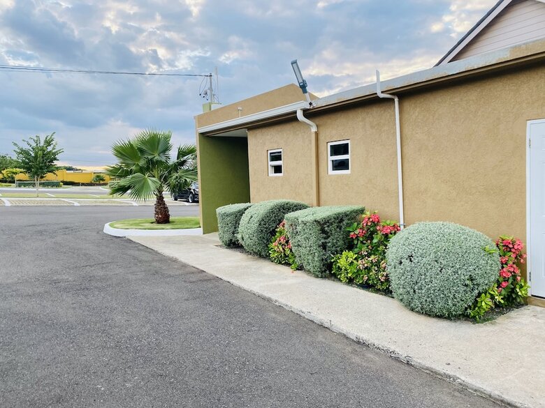Jhadano Villa 3br Pool Shuttle 3 Mins To Beach