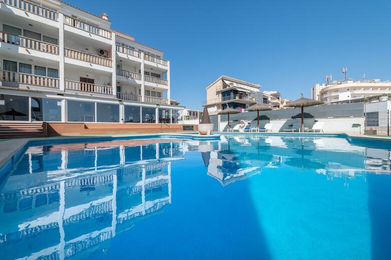 Aparthotel Orange Colom Seaside Apartments