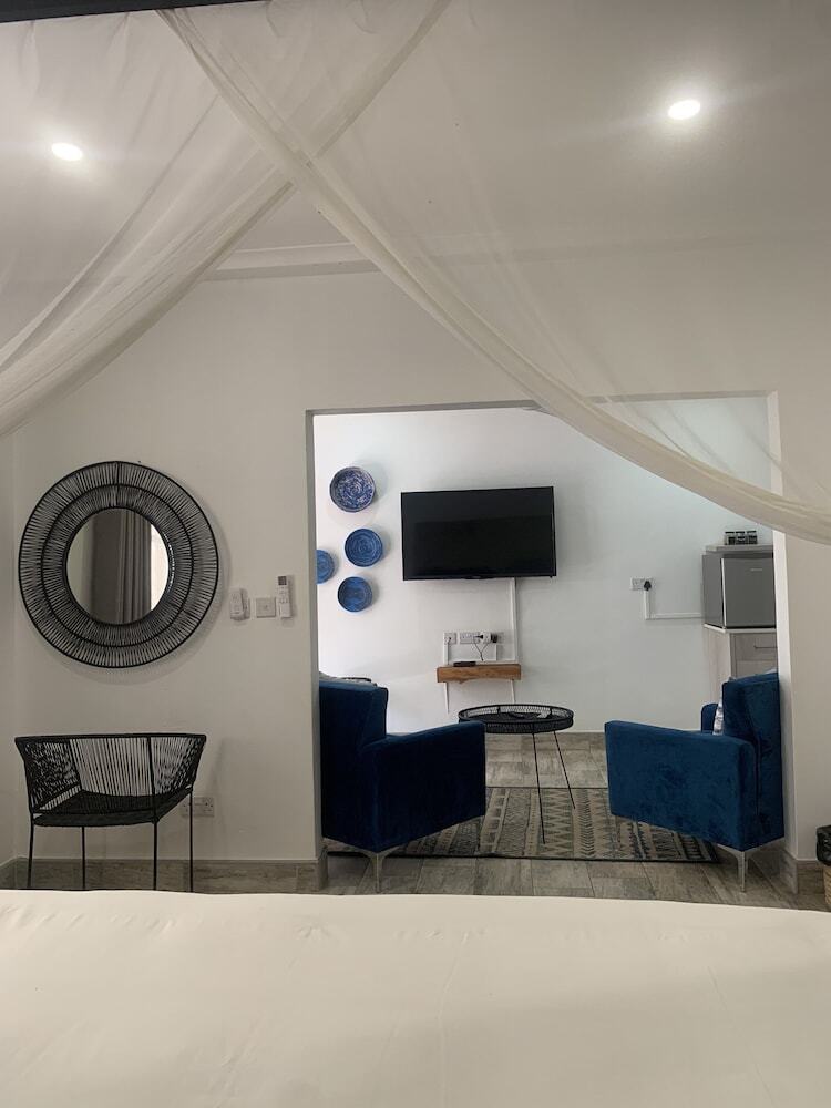 Zambezi Boutique