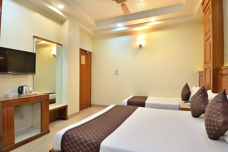Hotel The Aster New Delhi