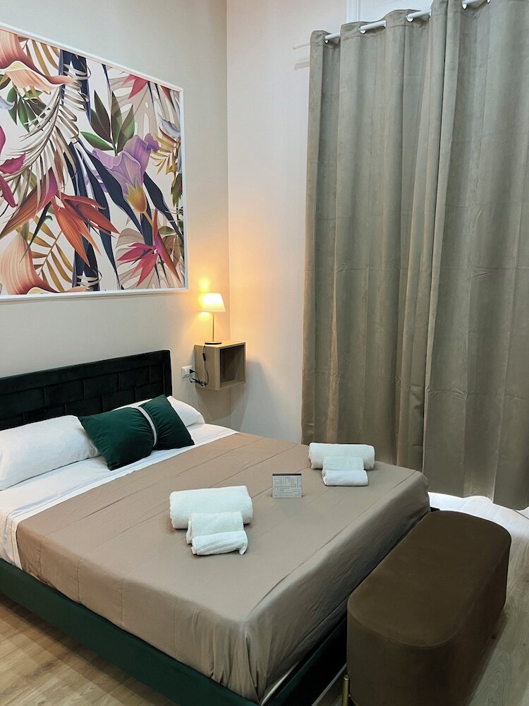 Hotel Vpm Room's Central Train Station