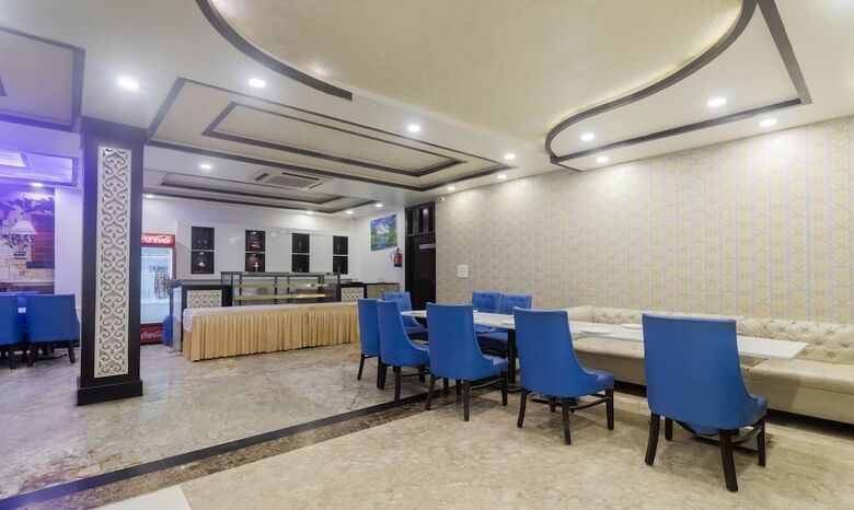 Hotel Treebo The Royal Taj