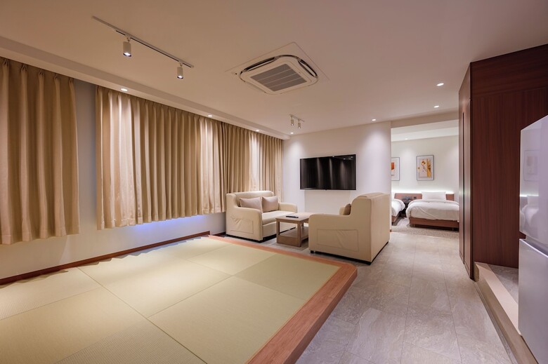 Cocoyo Hotel Otsuka