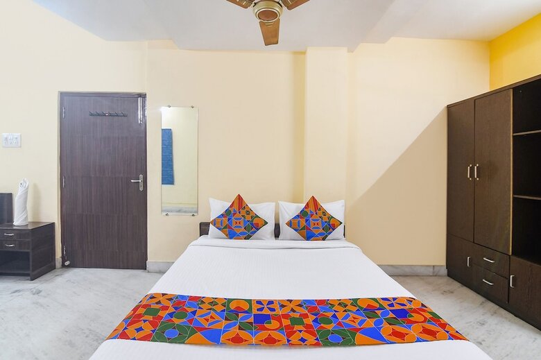 Fabhotel Sapphire Comfort