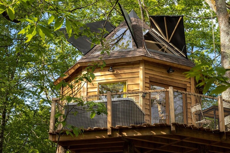 Les Cabanes Perch�es Du Mas Del Bosc