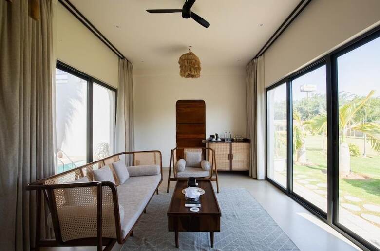 Hotel La Vida Retreat