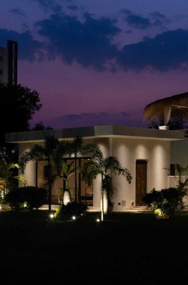 Hotel La Vida Retreat