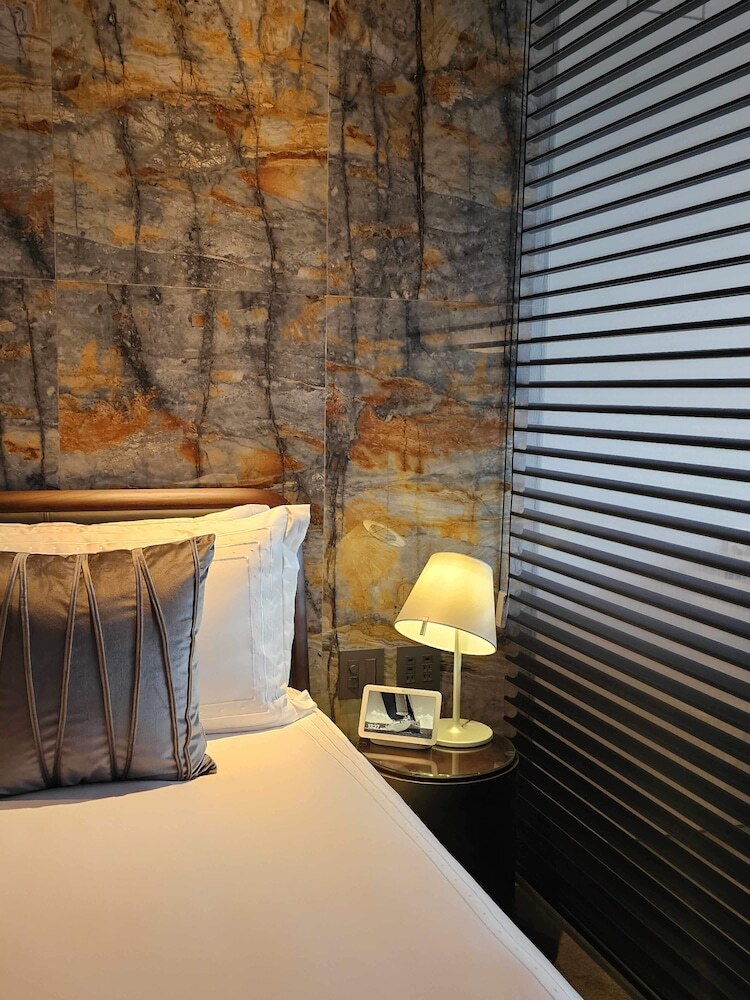 Hotel Kamo Residences By Reflections