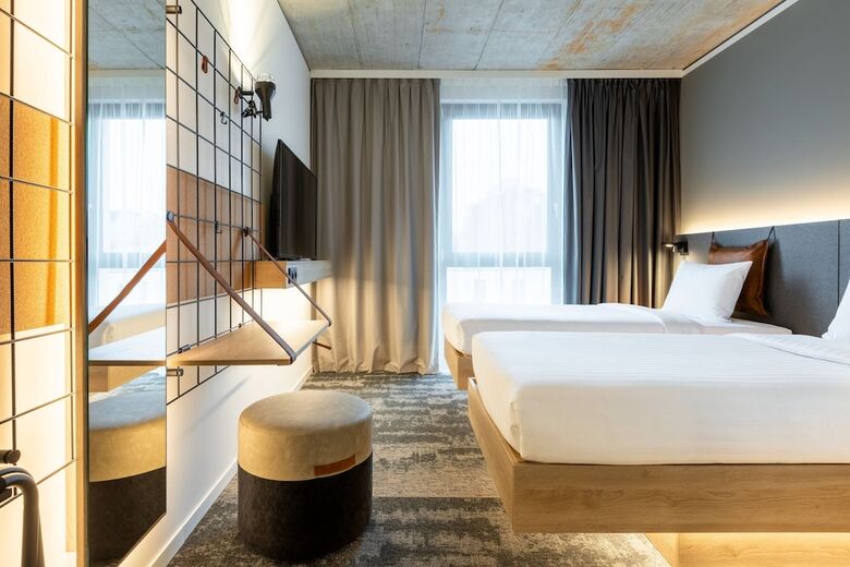 Hotel Moxy Outletcity Metzingen