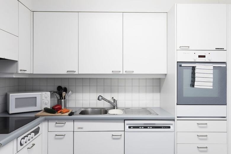 Hotel Nest - Baarerstrasse 20