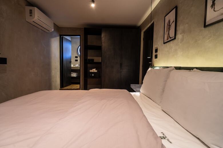 Hotel Alcal� Expo