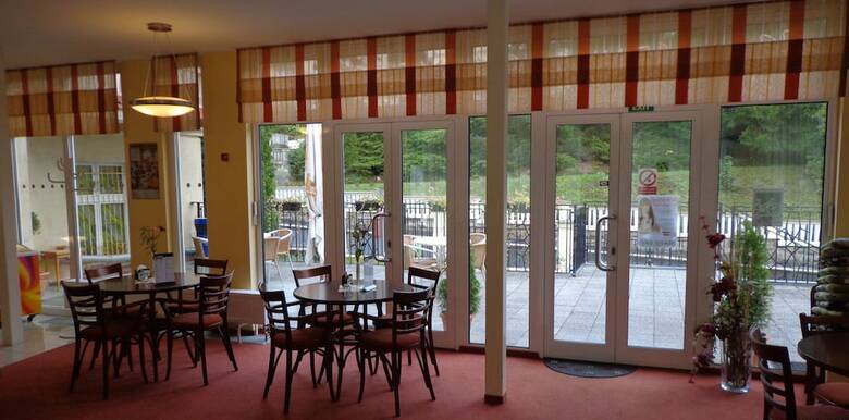 Hotel L�ze?sk� L�?ebna M�nes