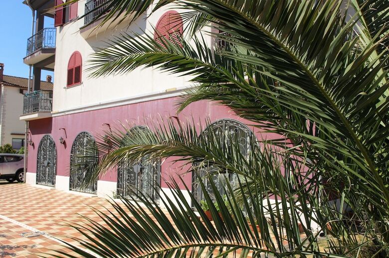 Aparthotel Villa Armin