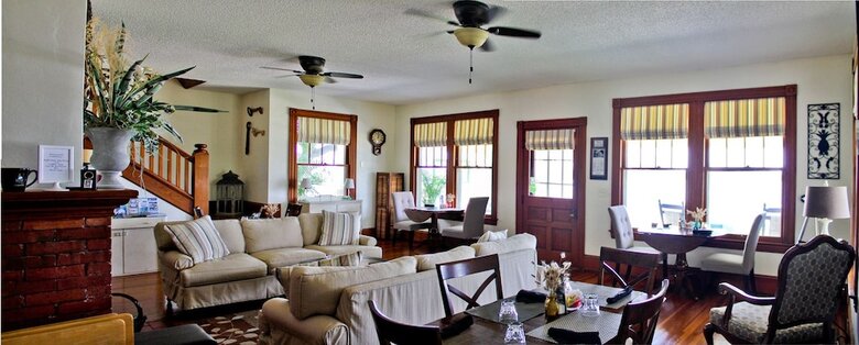 Night Swan Intracoastal B&B