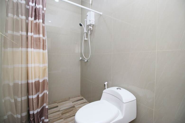 Kamar Keluarga Bandara VI Syariah