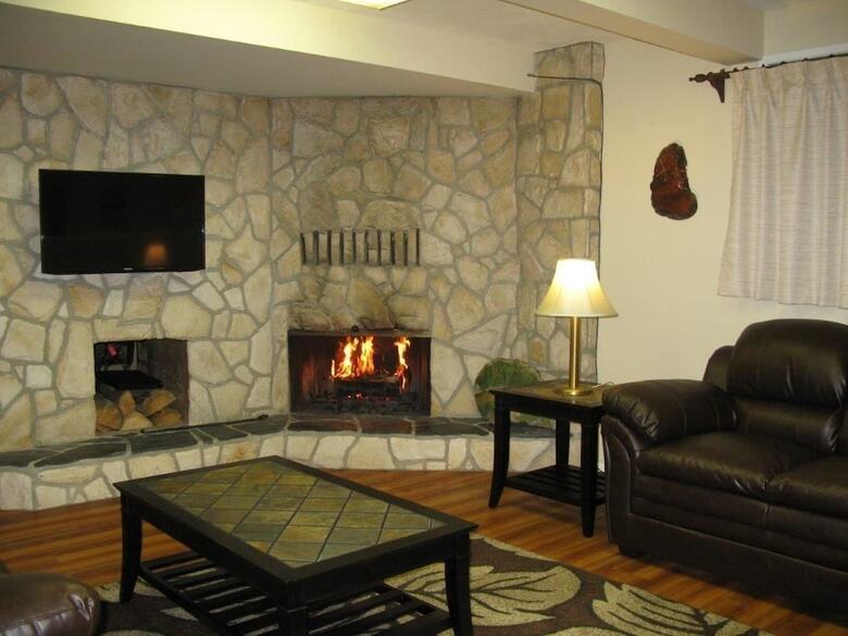 Country Comfort Bed & Breakfast