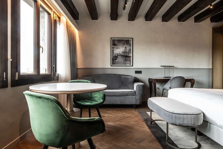 Radisson Collection Hotel, Palazzo Nani Venice