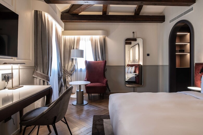 Radisson Collection Hotel, Palazzo Nani Venice