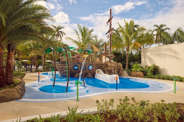 Hotel Bungalows At The Boca Raton
