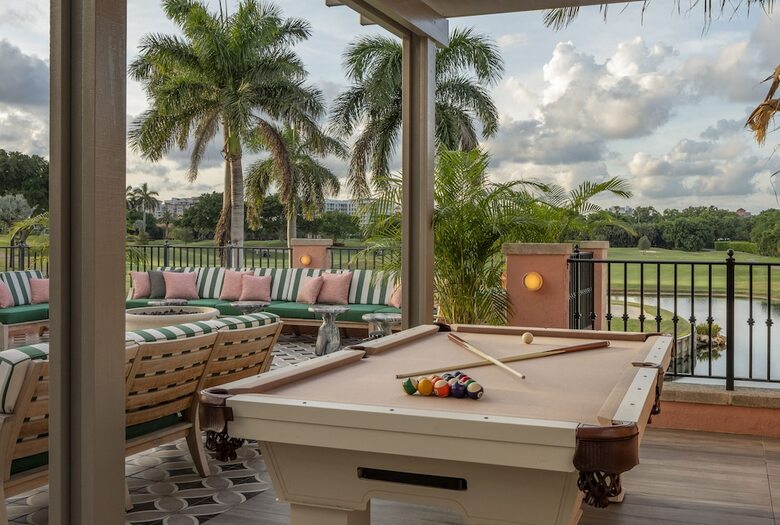 Hotel Bungalows At The Boca Raton