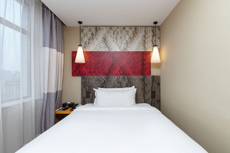 Ibis Suzhou Sanxiang Road Hotel