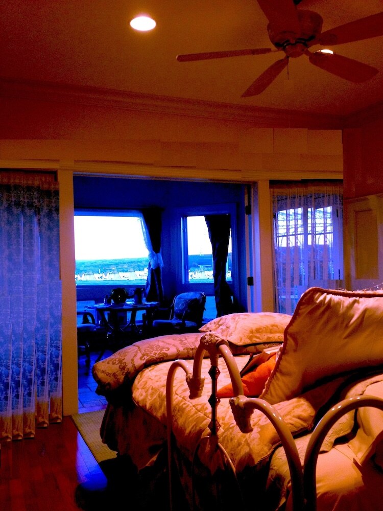 Cayuga�lake�inn Ithaca Hotel�alt