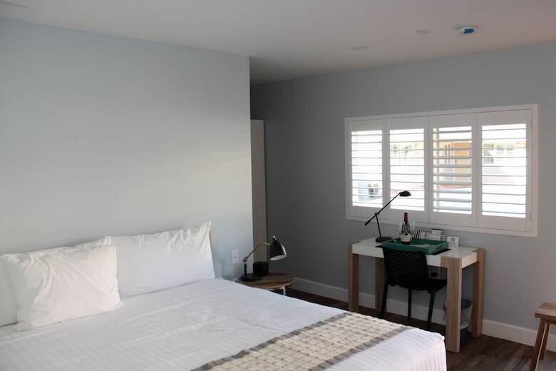 Motel El Royale Gardens Near Universal Studios