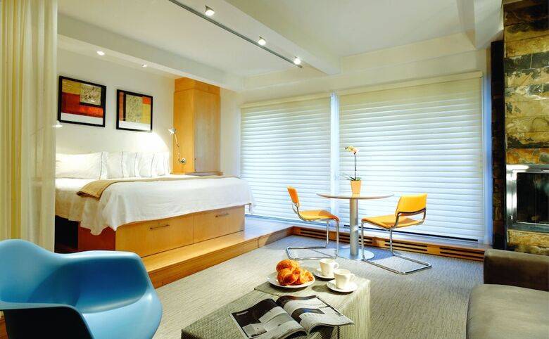 Aparthotel Aspen Square Condominium Hotel