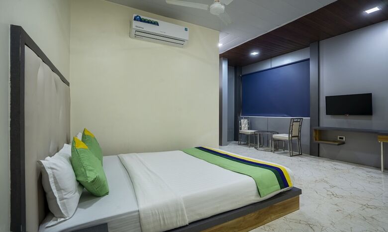 Hotel Treebo Zaid International Powai
