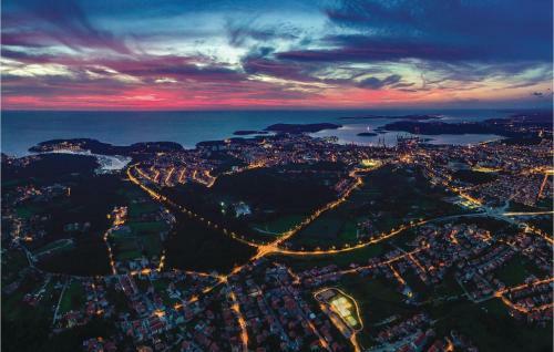 Apartment Galizana Limido Dele Roje II