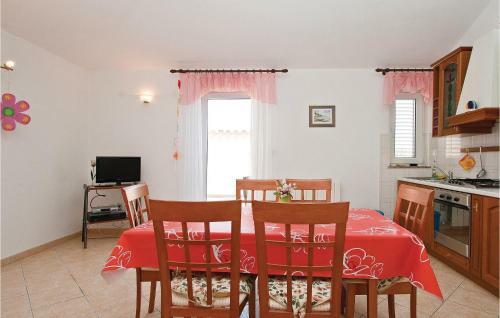 Apartment Galizana Limido Dele Roje II