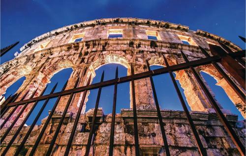 Holiday Home Galizana Fondole