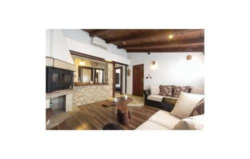 Holiday Home Galizana Fondole