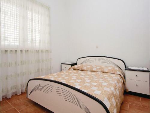 Apartment Galizana Limido Dele Roje V