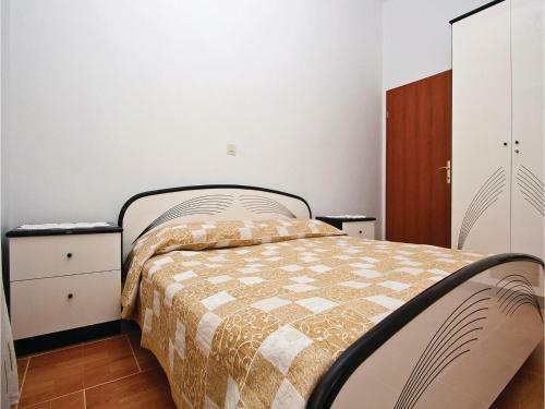 Apartment Galizana Limido Dele Roje V