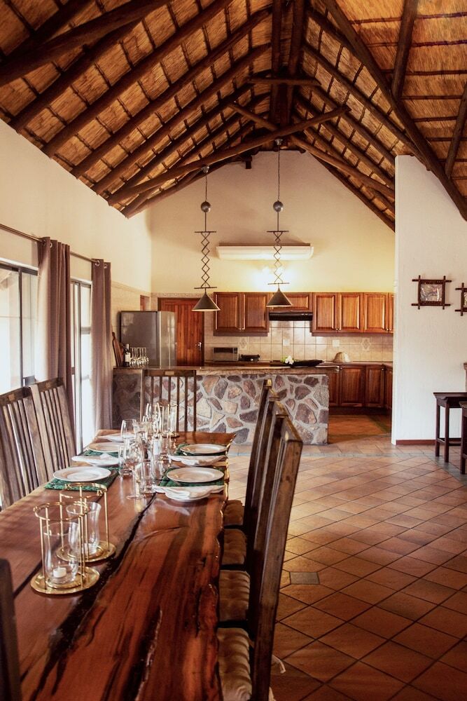 Phuti Safari Lodge