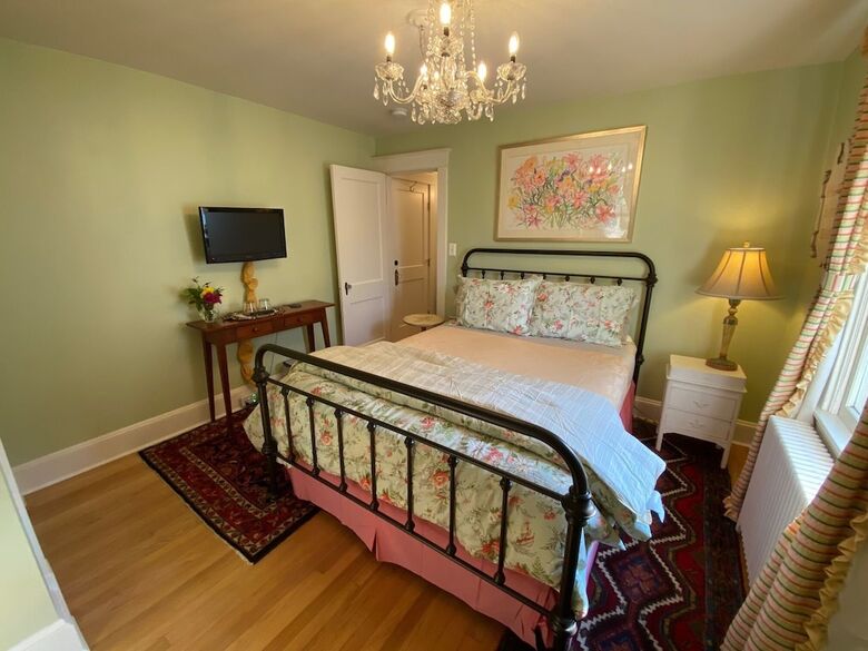 Bed & Breakfast Inn At Horn Point